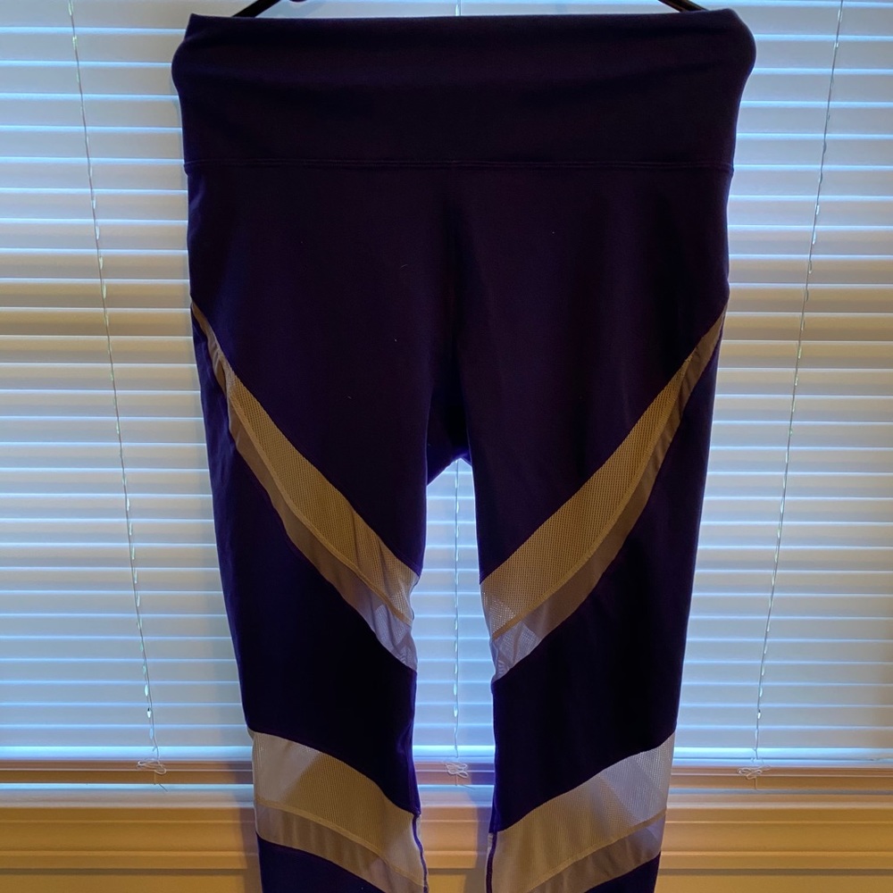 Fabletics Power Hold Legging